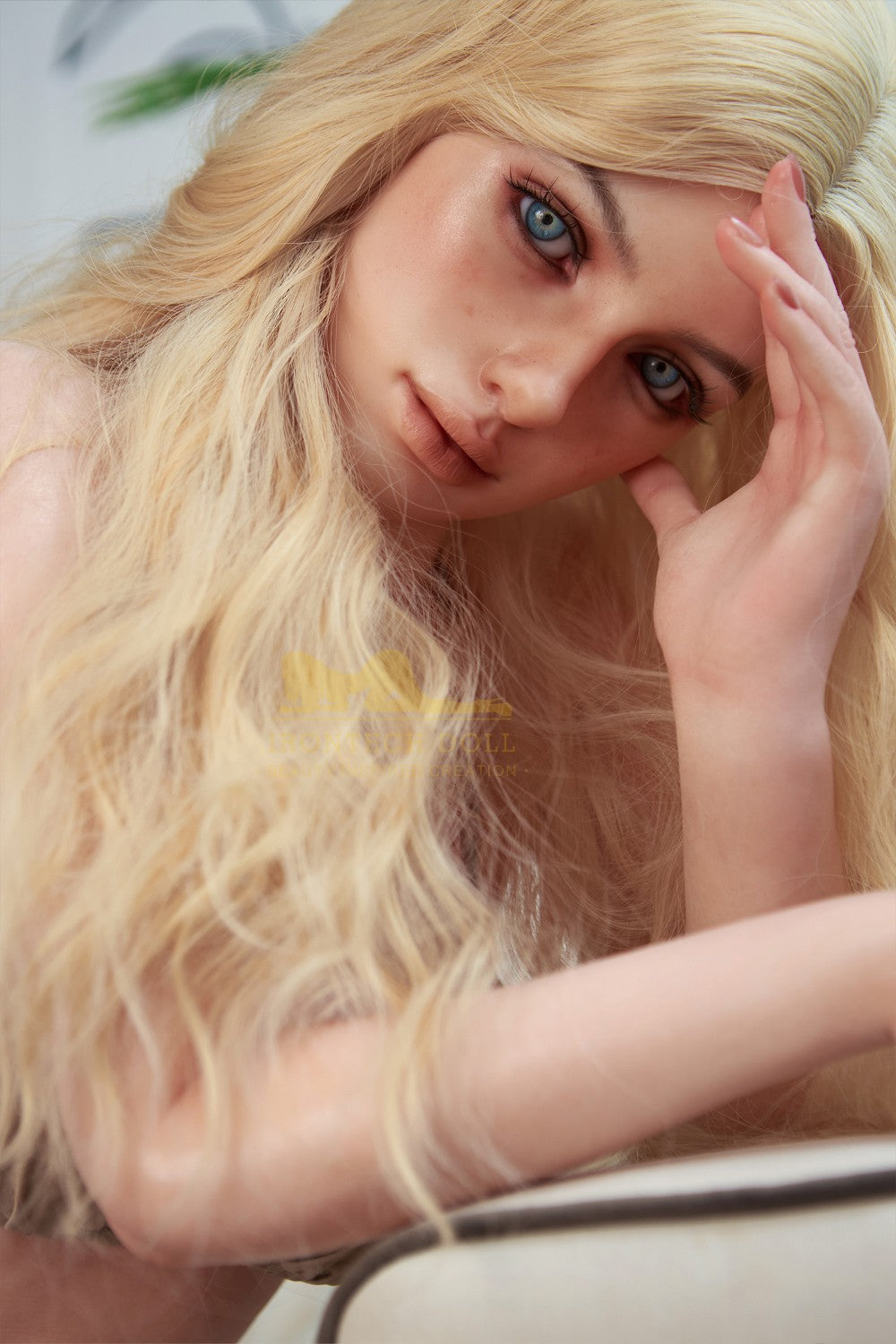 Luna sexdukke (Irontech Doll 163 cm B-cup S17 silikon)