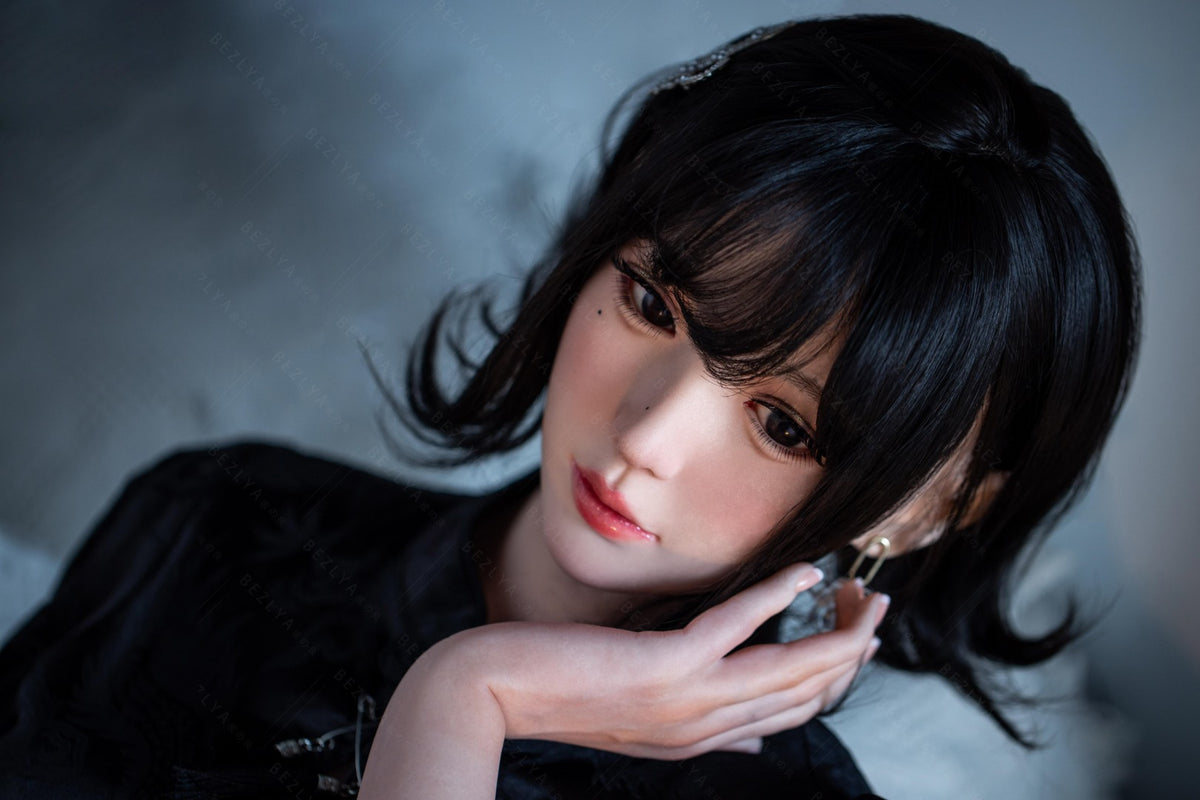 Hibiskus sexdukke (Bezlya Doll 160 cm C-cup 2.1 Silikon)