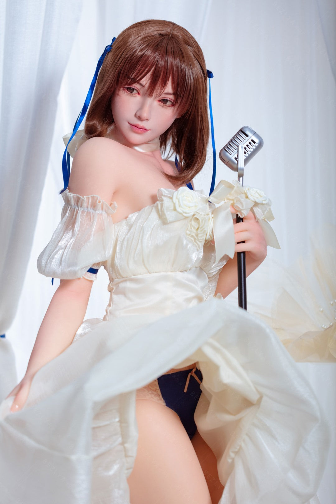 Holly sexdukke (Bezlya Doll 155 cm B-cup 2.0 TPE+silikon)