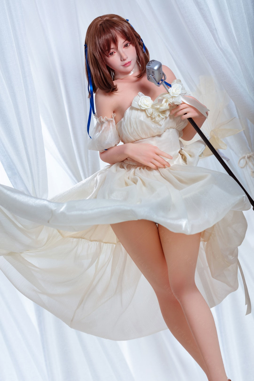 Holly sexdukke (Bezlya Doll 155 cm B-cup 2.0 TPE+silikon)