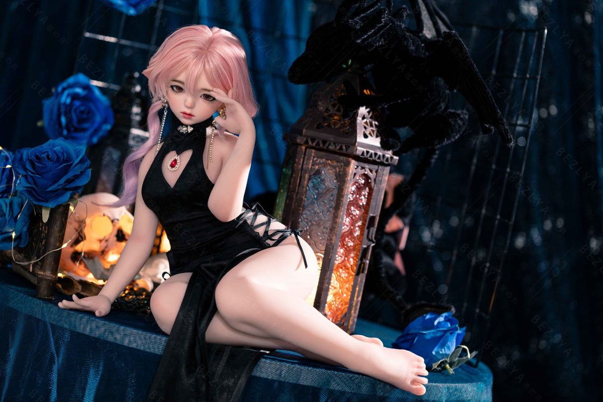 Bær sexdukke (Bezlya Doll 65 cm A-cup 2.2 Silikon)