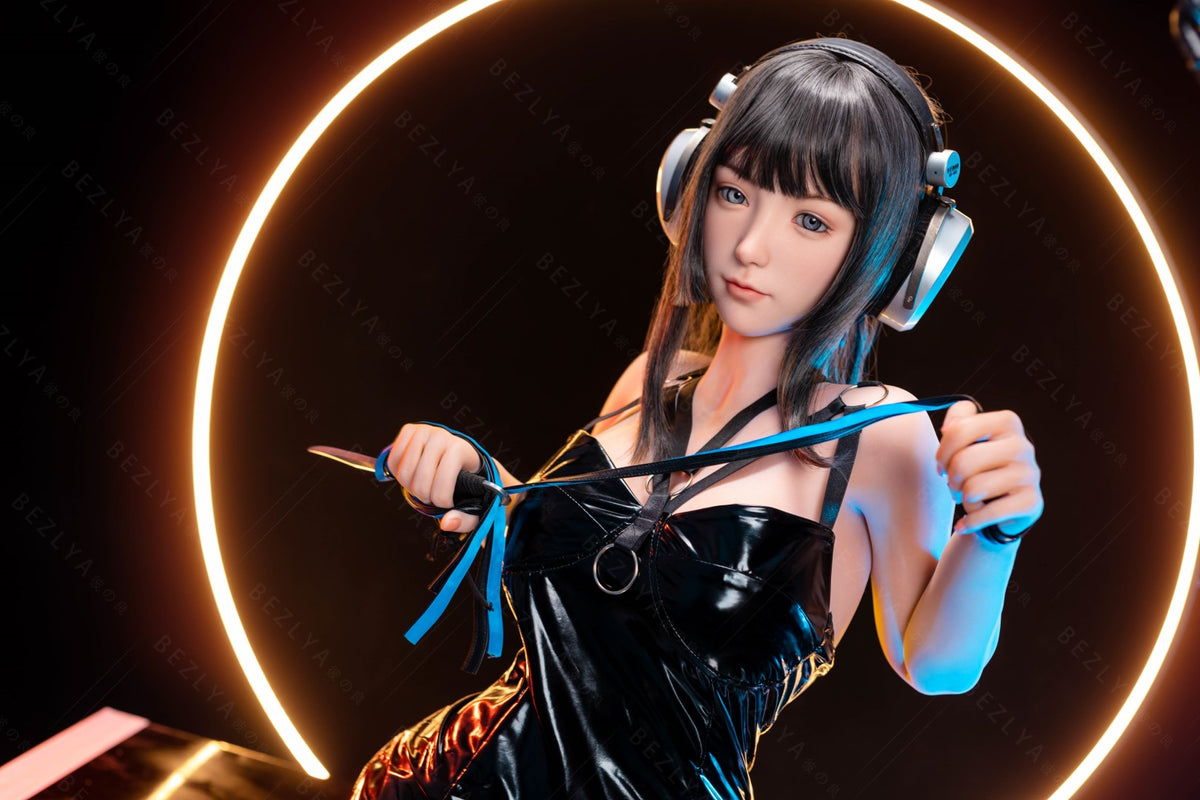 Gardenia sexdukke (Bezlya Doll 155 cm E-cup 2.2CF silikon)