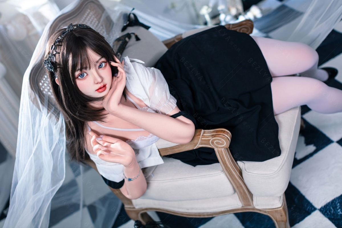 Convallaria sexdukke (Bezlya Doll 155 cm B-cup 2.1 Silikon)