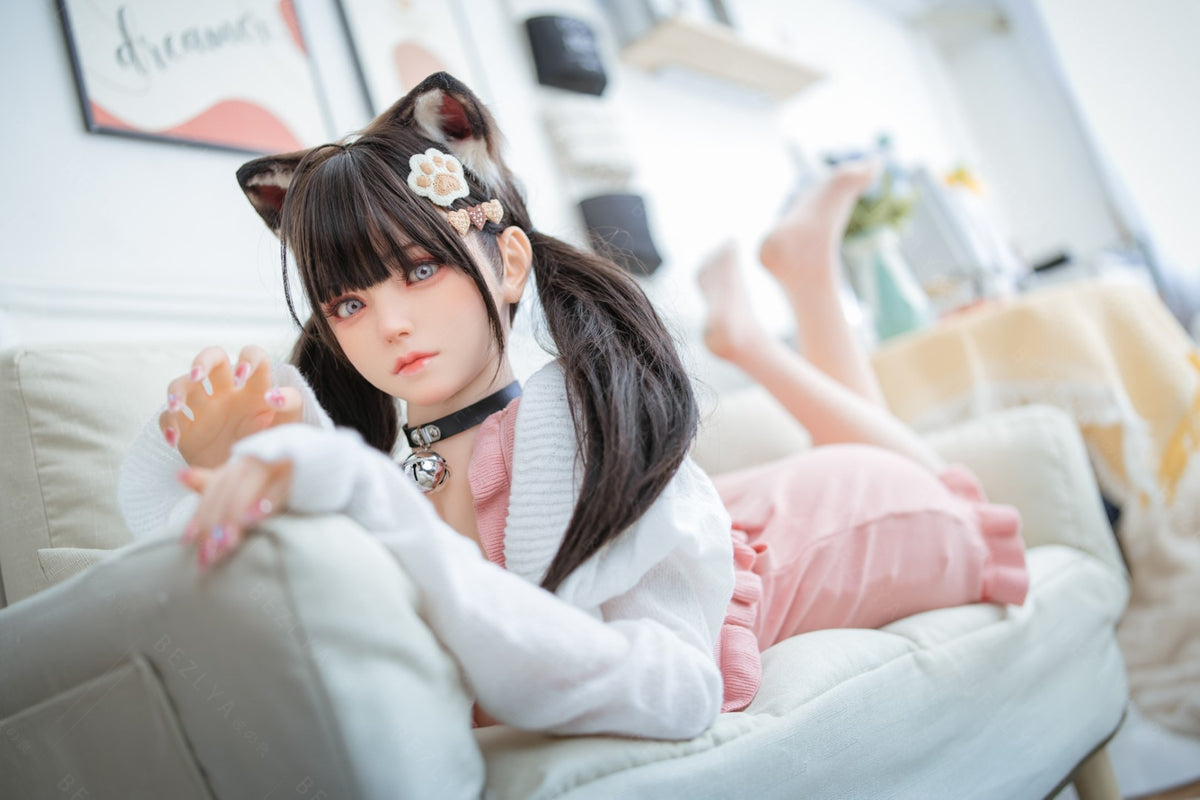 Campanula sexdukke (Bezlya Doll 155 cm F-cup 2.0 TPE+silikon)