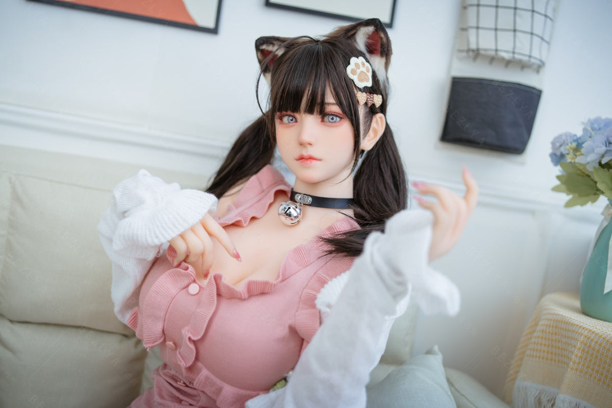 Campanula sexdukke (Bezlya Doll 155 cm F-cup 2.0 TPE+silikon)