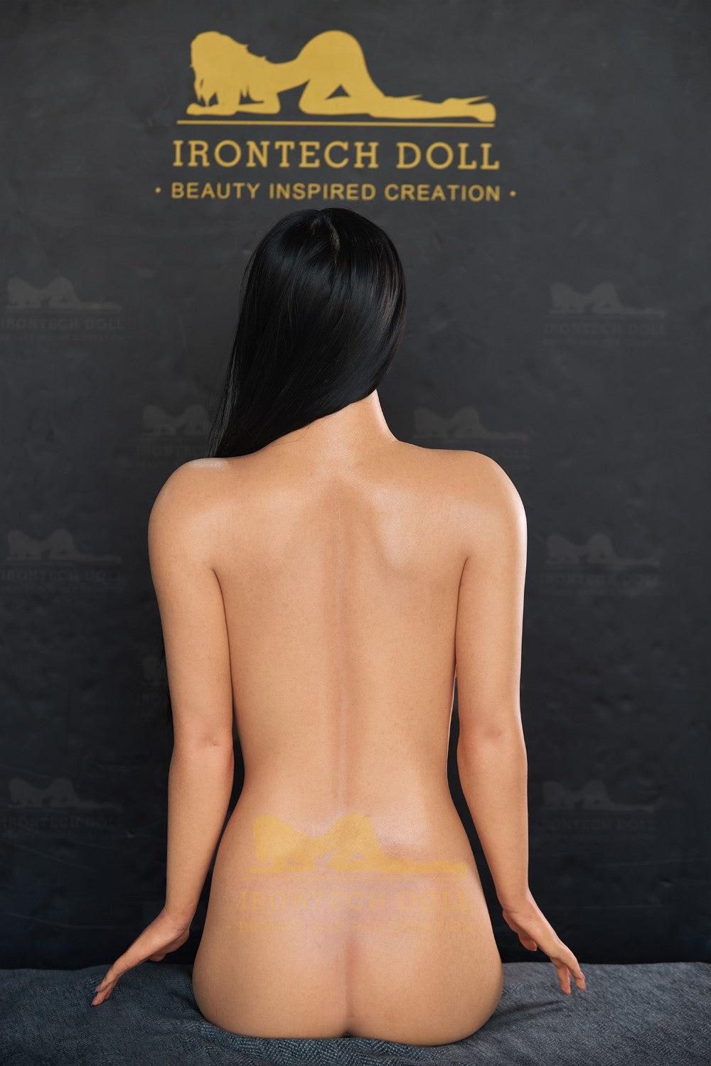 Violet Voss pornostjerne sexdukke (Irontech Doll 178 cm E-cup silikon)
