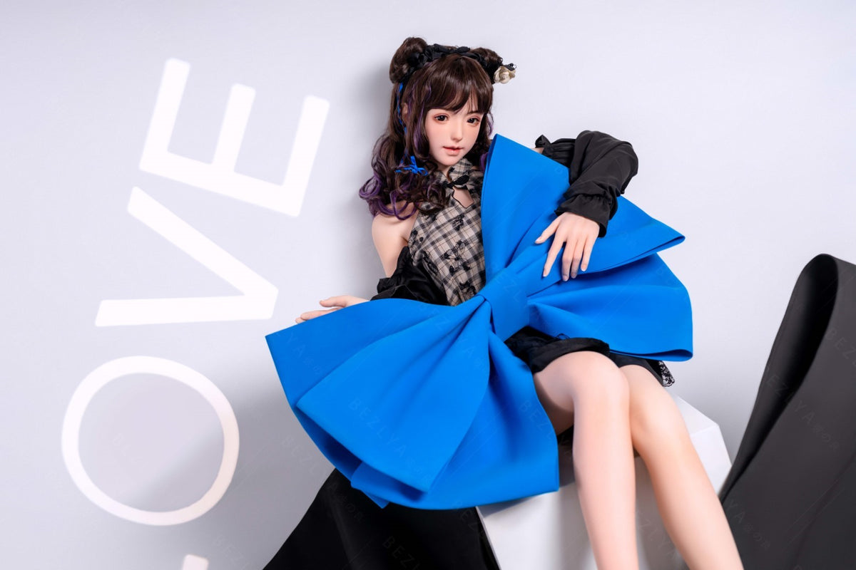 Pisum sexdukke (Bezlya Doll 150 cm B-cup 2.1 Silikon)