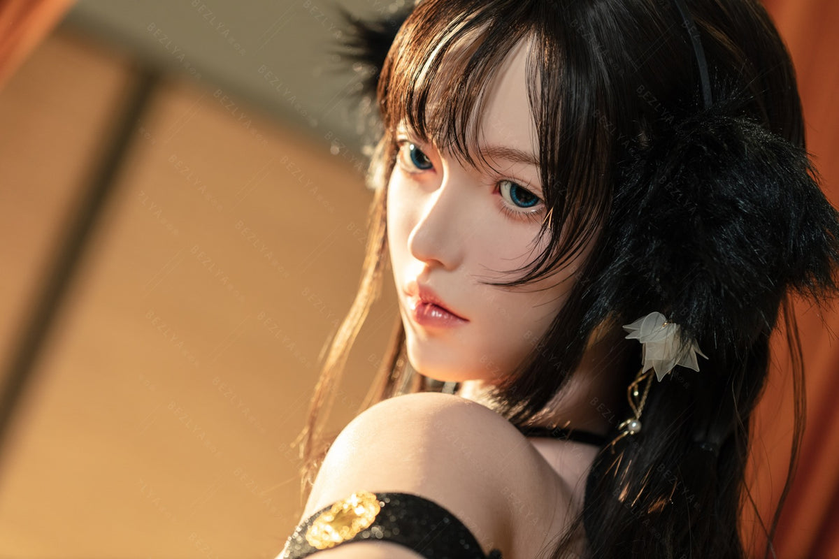 Nymphaea sexdukke (Bezlya Doll 155 cm H-cup 2.1 Silikon)