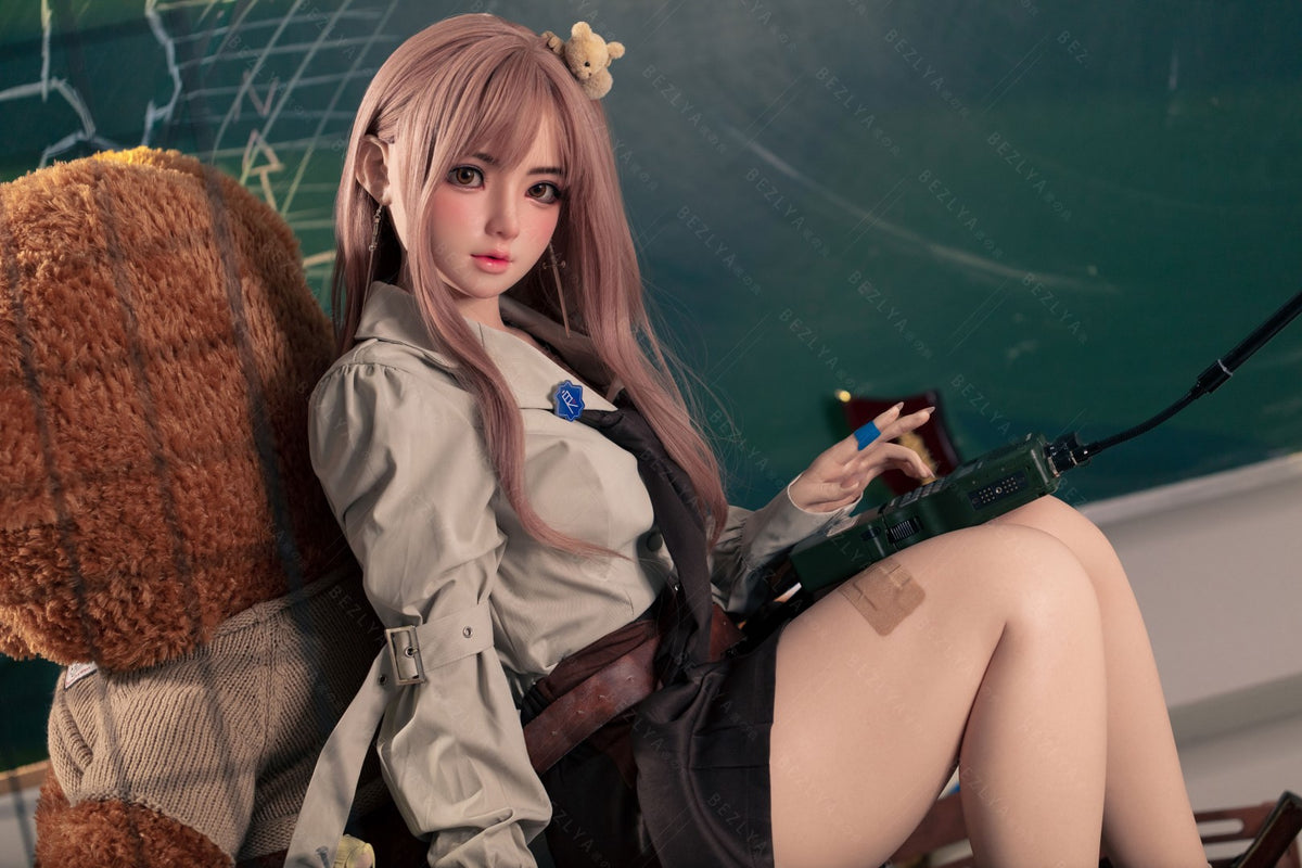 Convallaria sexdukke (Bezlya Doll 155 cm B-cup 2.1 Silikon)