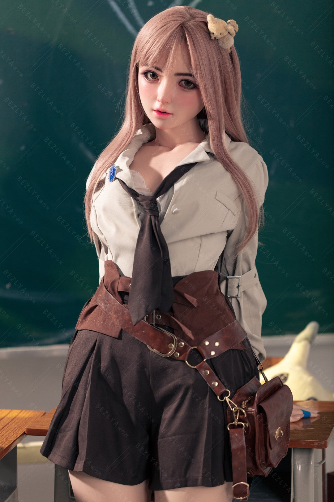 Convallaria sexdukke (Bezlya Doll 155 cm B-cup 2.1 Silikon)