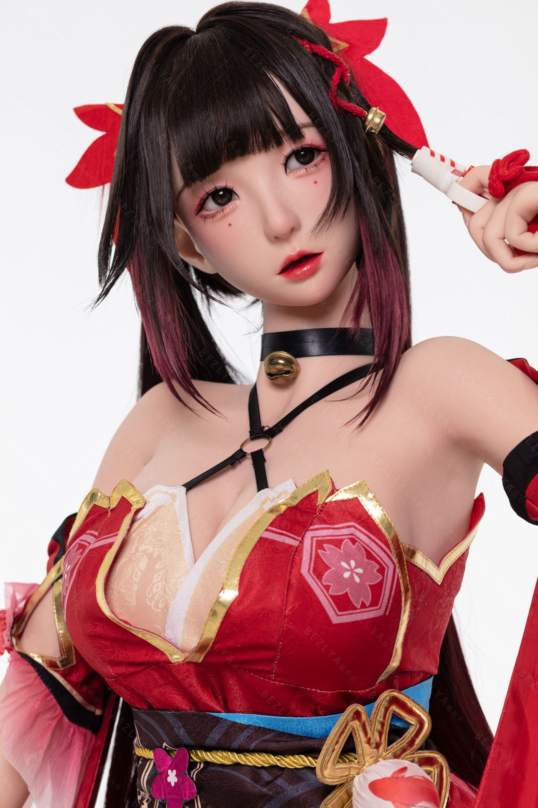 Glitrende sexdukke (Bezlya Doll 155 cm E-cup 2.2CF silikon)