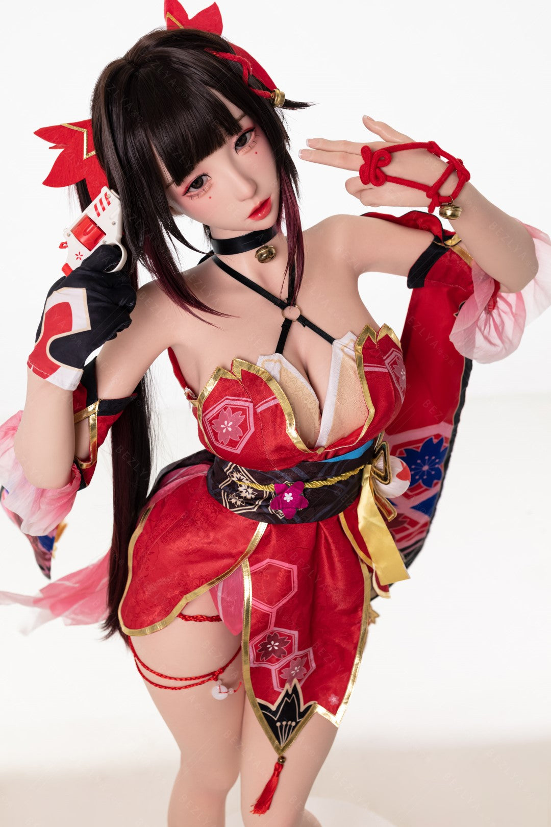 Glitrende sexdukke (Bezlya Doll 155 cm E-cup 2.2CF silikon)