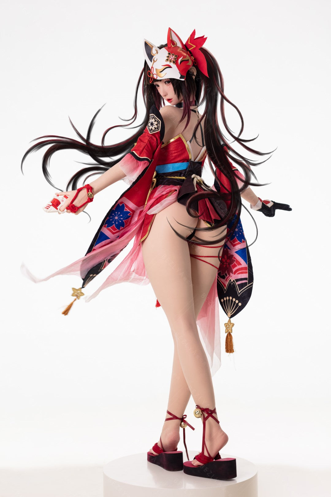 Glitrende sexdukke (Bezlya Doll 155 cm E-cup 2.2CF silikon)