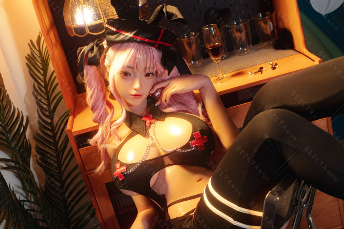 Bletilla sexdukke (Bezlya Doll 157 cm F-cup 2.2CF silikon)