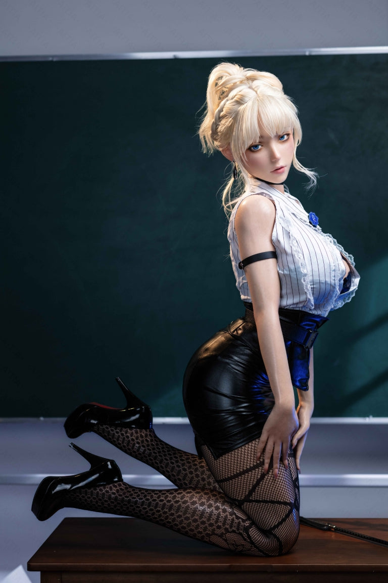 Fiolett sexdukke (AITIA dukke 157 cm F-cup 2.2CF silikon)