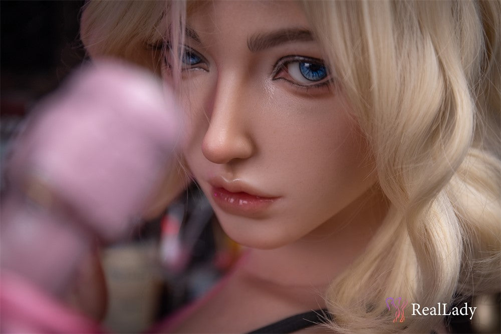 Joline sexdukke (Real Lady 170 cm C-cup S41 silikon)
