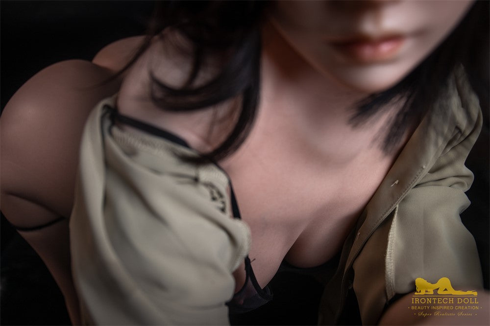 Eileen sexdukke (Irontech Doll 163cm B-cup S40 silikon)