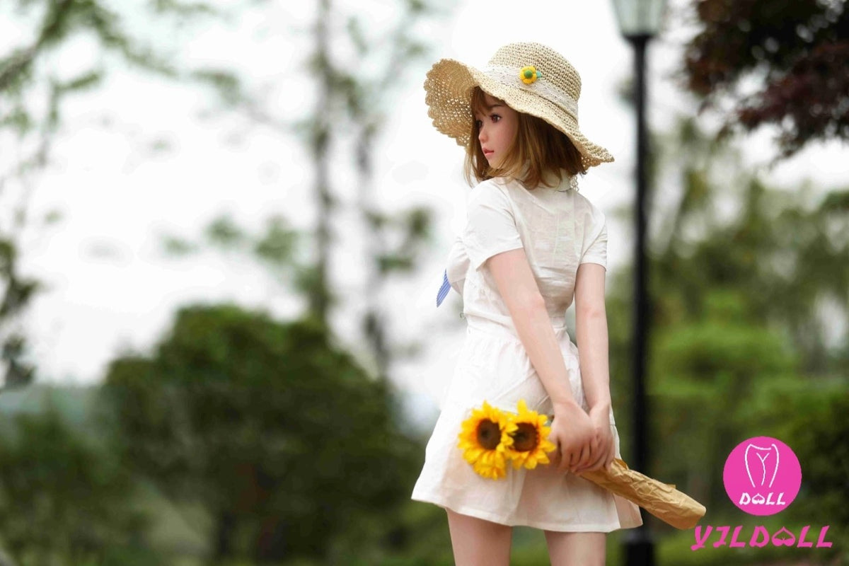 Liliana sexdukke (YJL Doll 148 cm C-cup #315 TPE+Silicon)