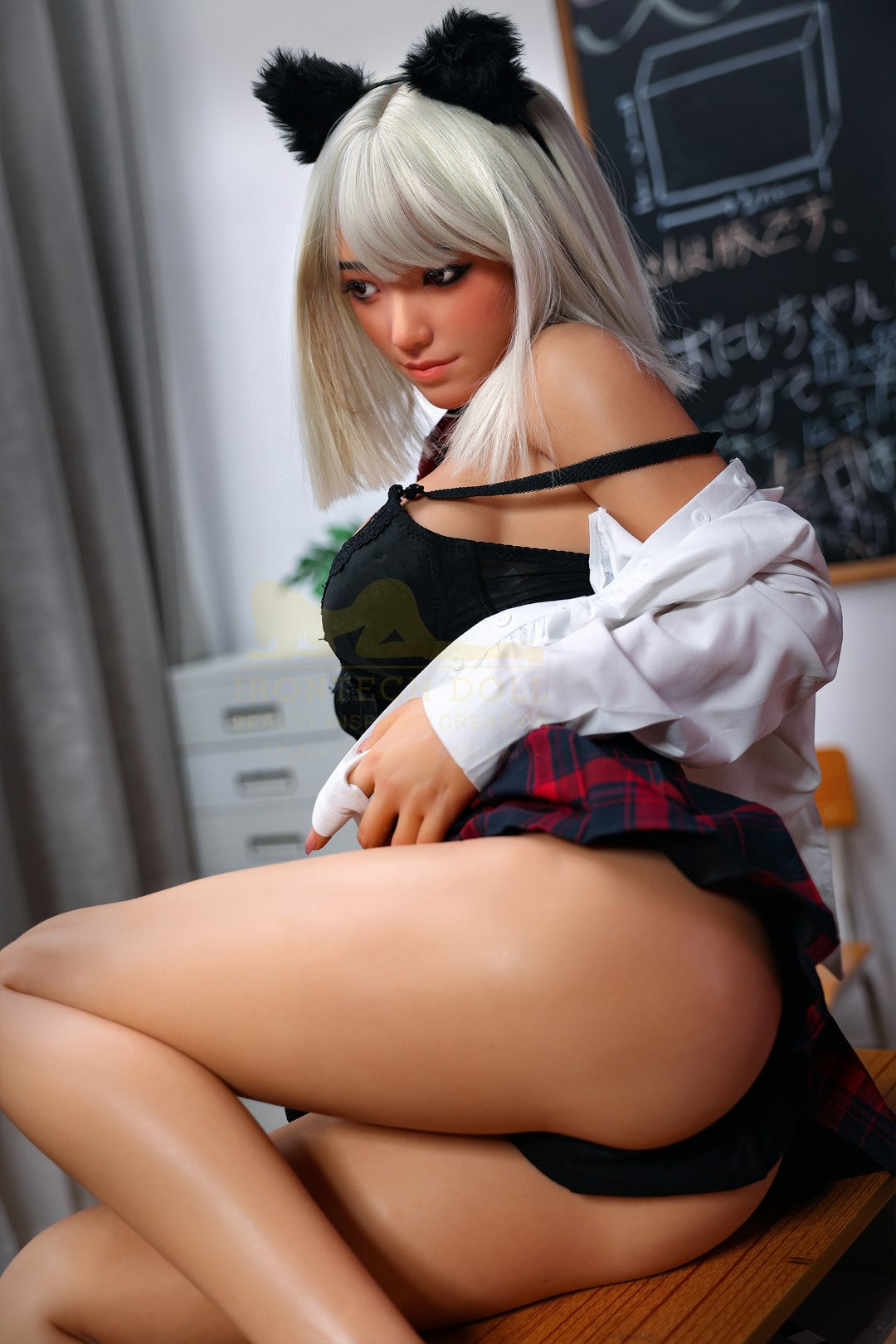 Sylvia sexdukke (Irontech Doll 167 cm E-cup S43 silikon)