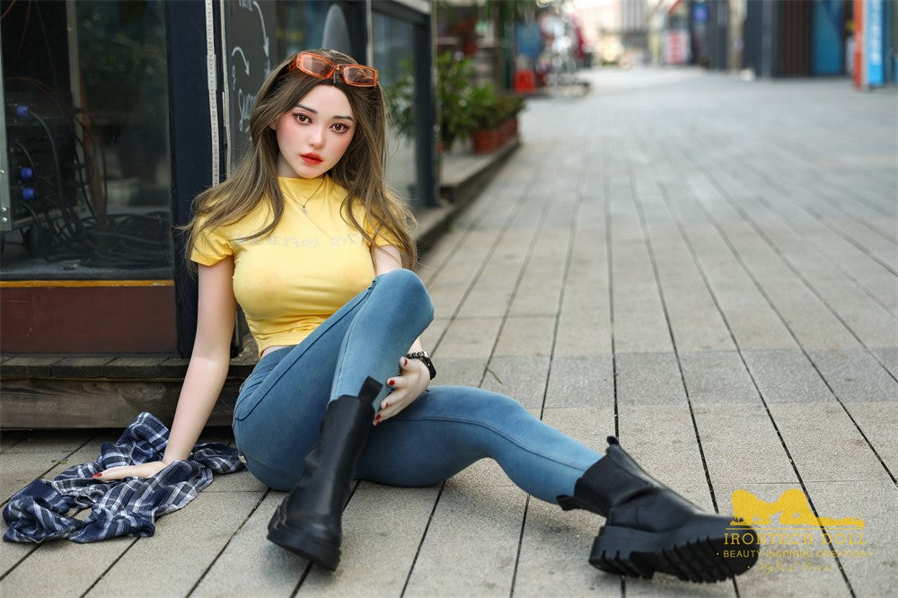 Eileen sexdukke (Irontech Doll 159cm g-cup S40 TPE+silikon)