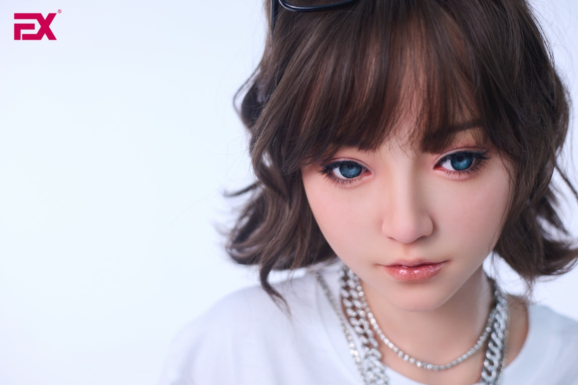 Momo sexdukke (EXDoll 160 cm C-cup #Exclone silikon)