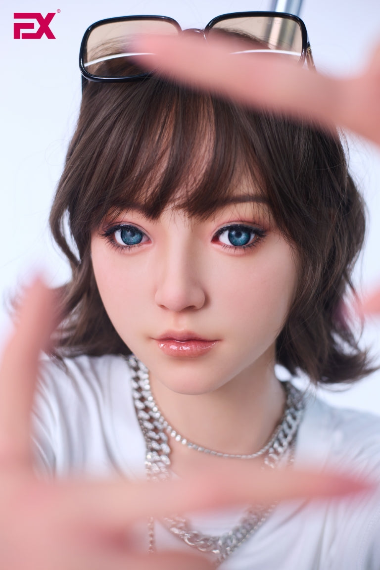 Momo sexdukke (EXDoll 160 cm C-cup #Exclone silikon)