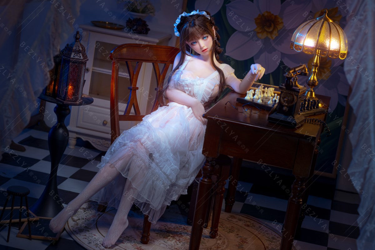 Campanula sexdukke (Bezlya Doll 149 cm D-cup 2.0 TPE+silikon)