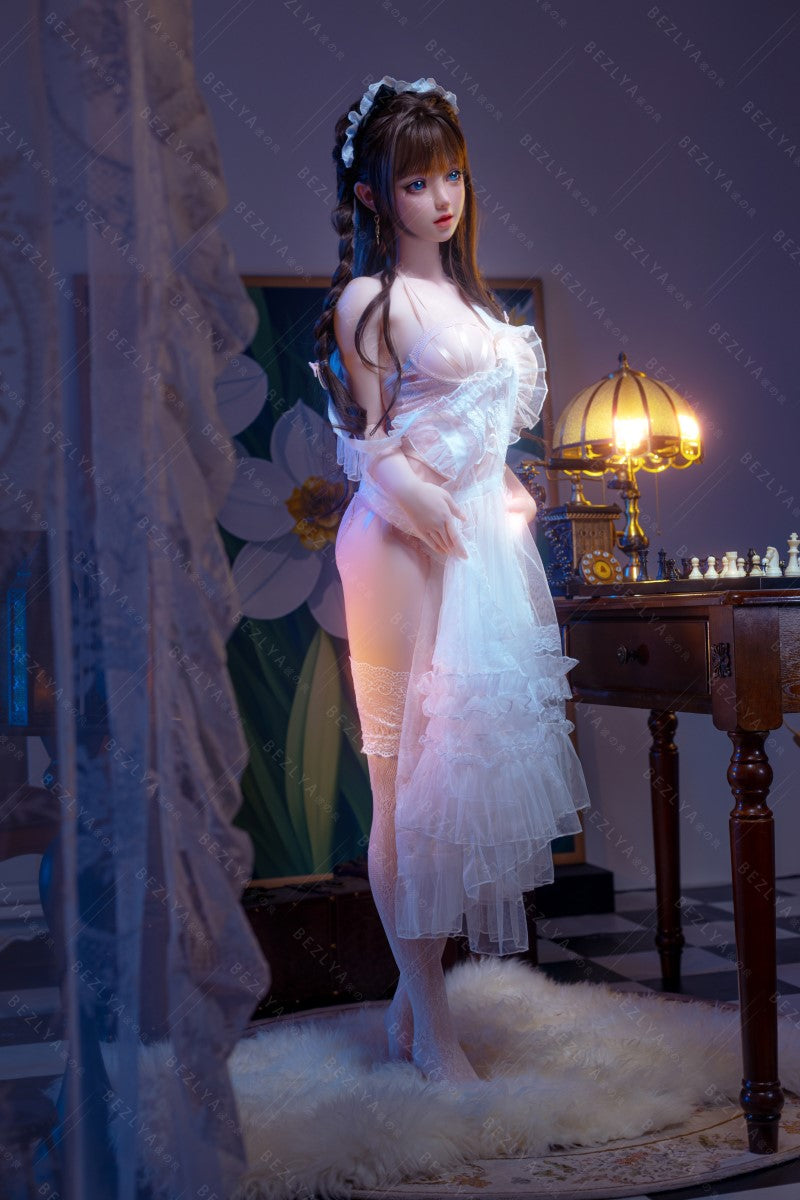 Campanula sexdukke (Bezlya Doll 149 cm D-cup 2.0 TPE+silikon)