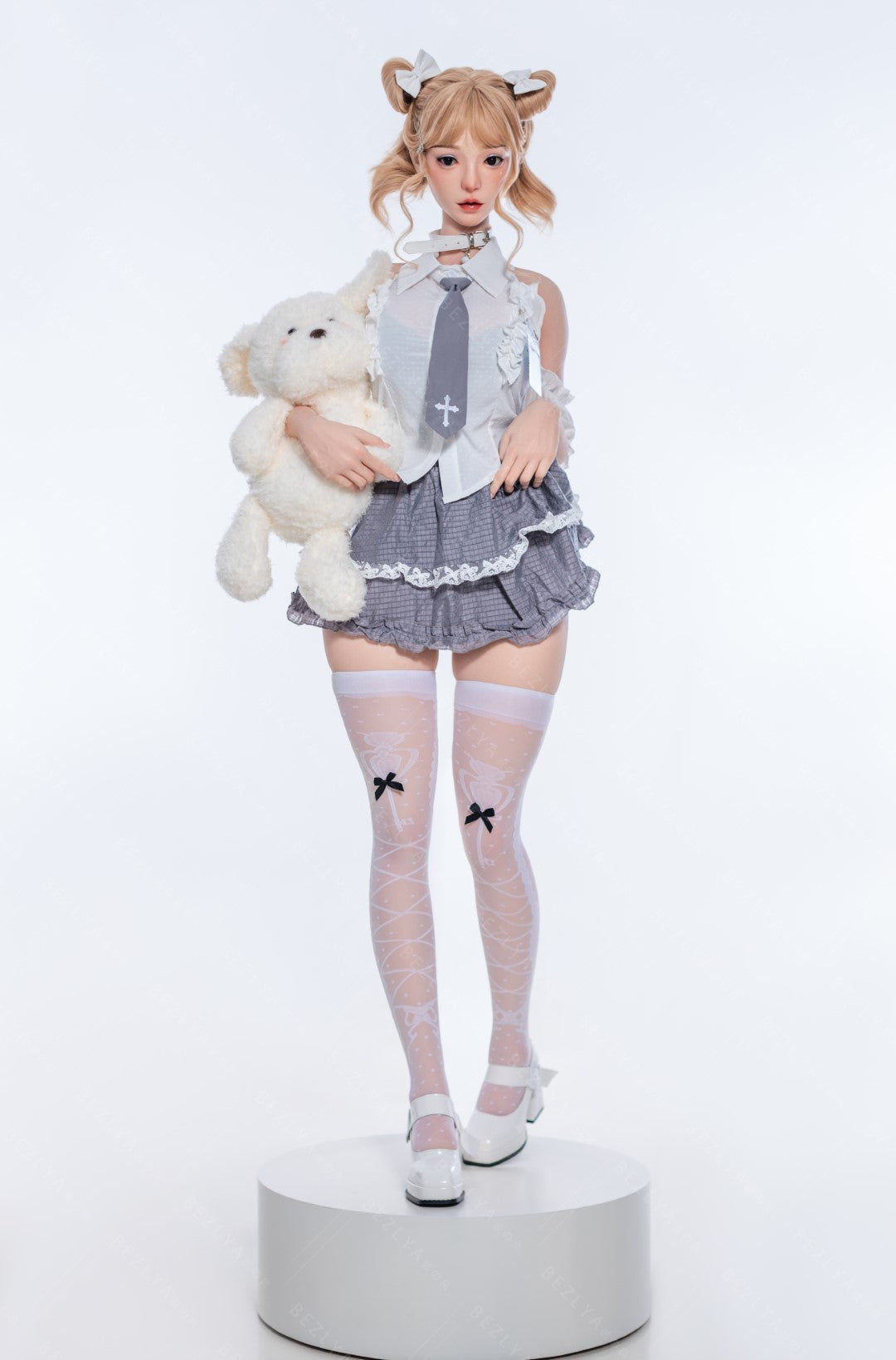 Albizia sexdukke (Bezlya Doll 155 cm E-cup 2.2CF silikon)