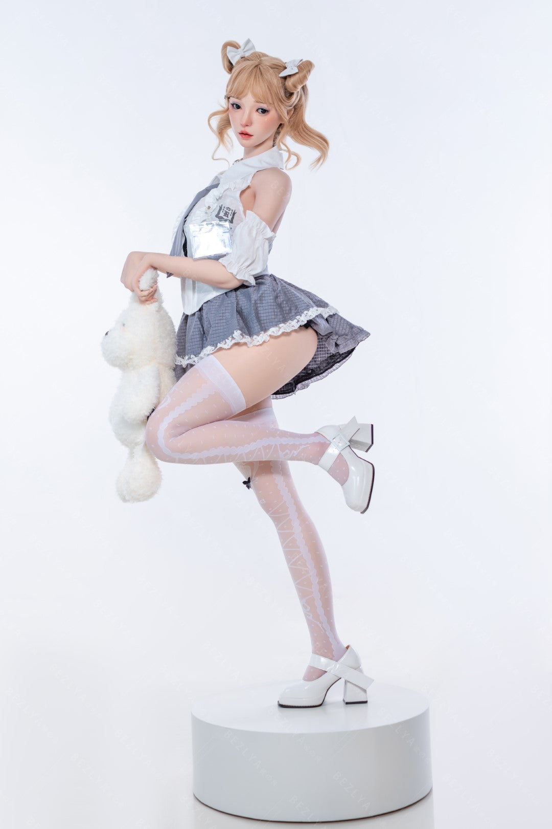 Albizia sexdukke (Bezlya Doll 155 cm E-cup 2.2CF silikon)