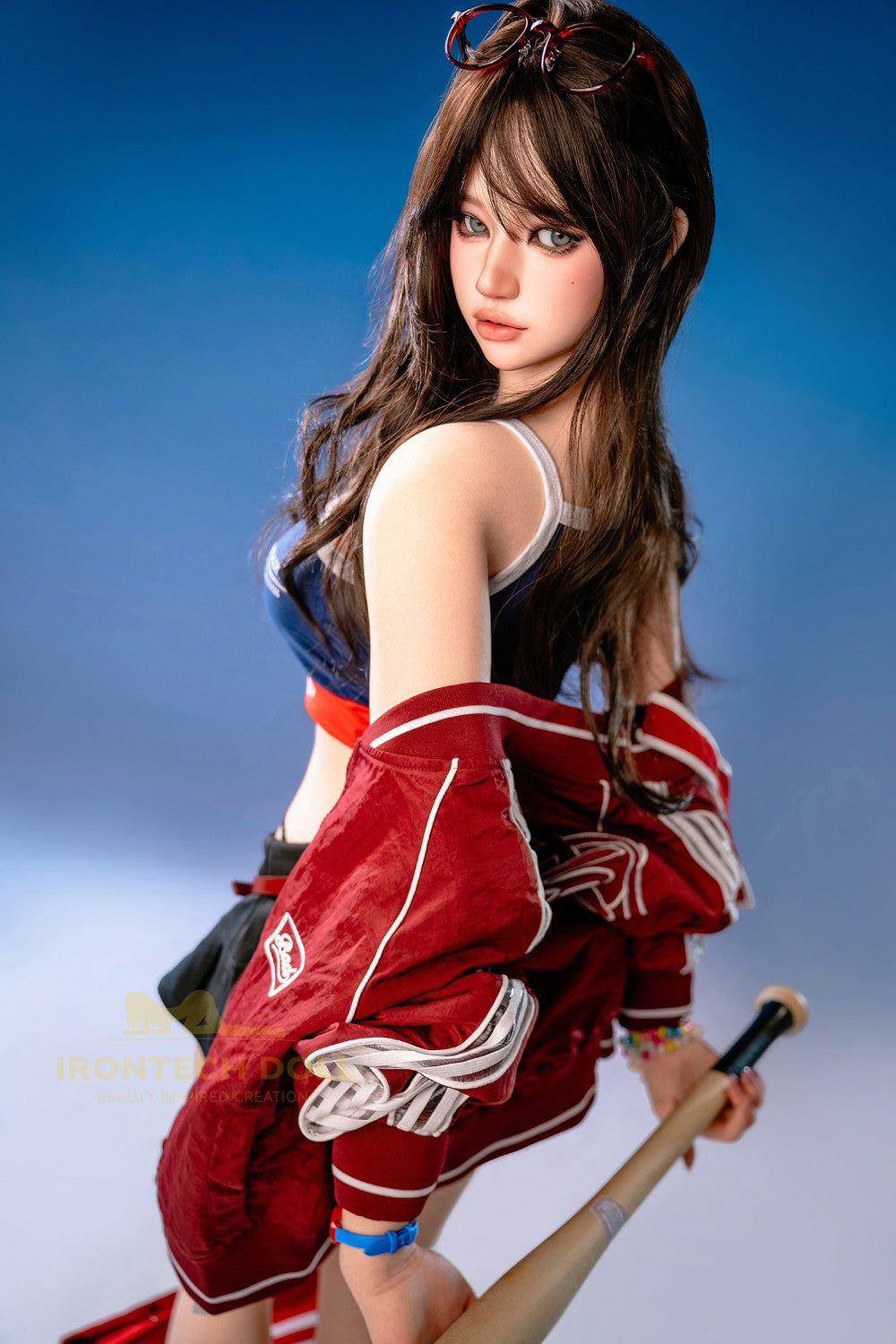 Evie Sexdocka (Irontech Doll 161cm F-Kupa T4 Silikon)