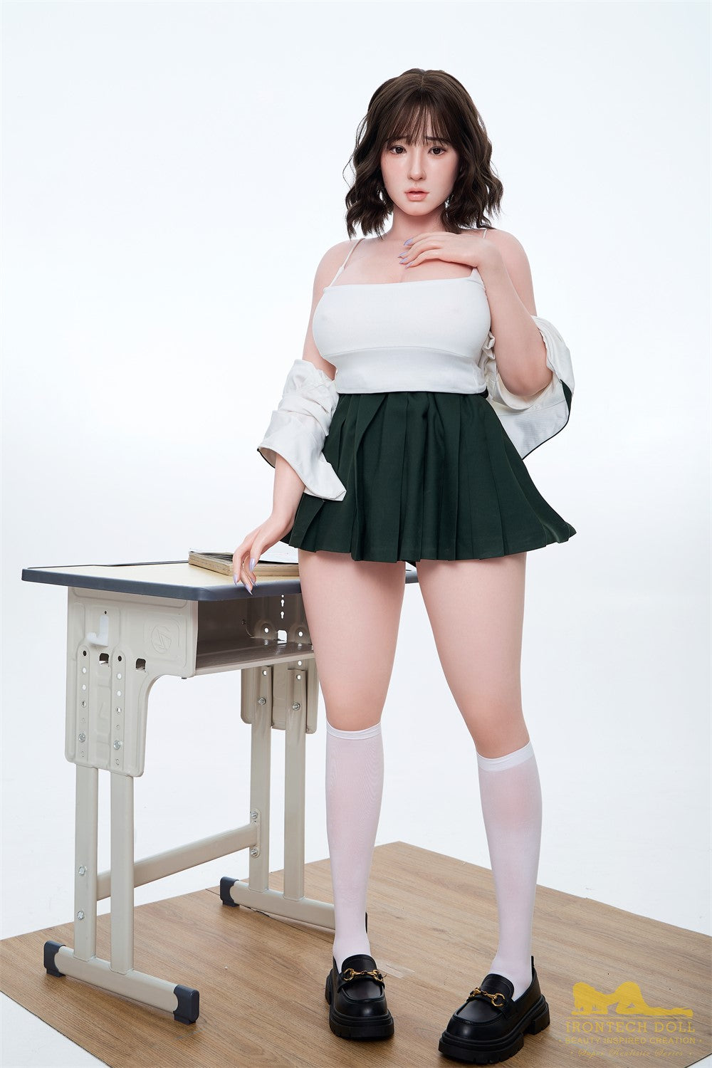 Betty Shemale sexdukke (Irontech Doll 162cm J-cup S7 silikon)
