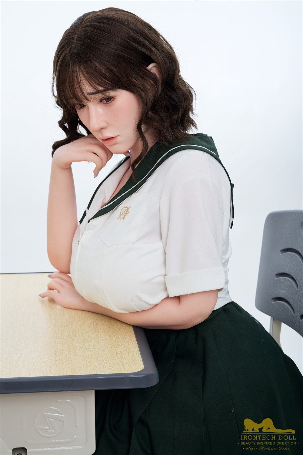 Betty Shemale sexdukke (Irontech Doll 162 cm J-cup S7 silikon)