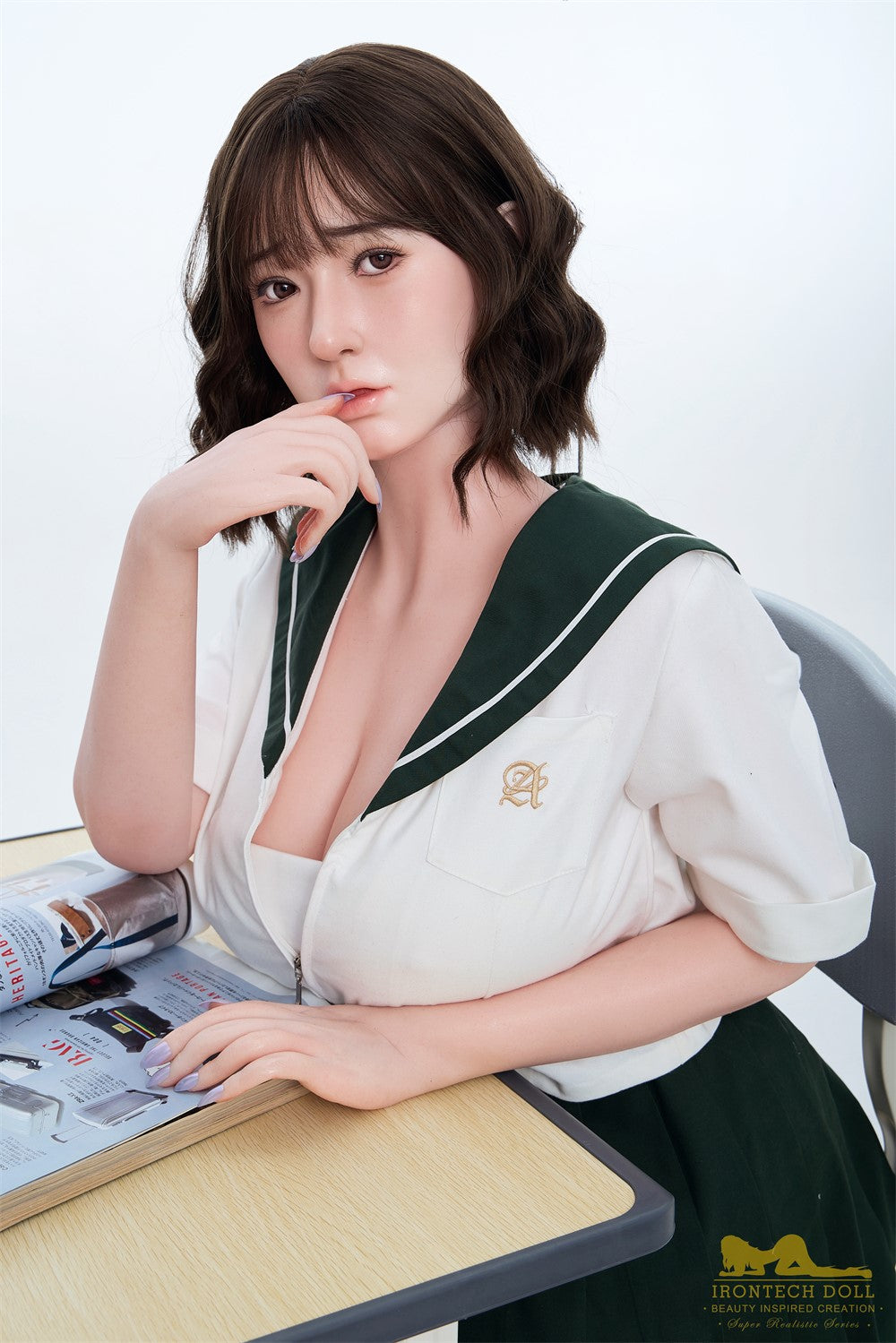 Betty Shemale sexdukke (Irontech Doll 162cm J-cup S7 silikon)