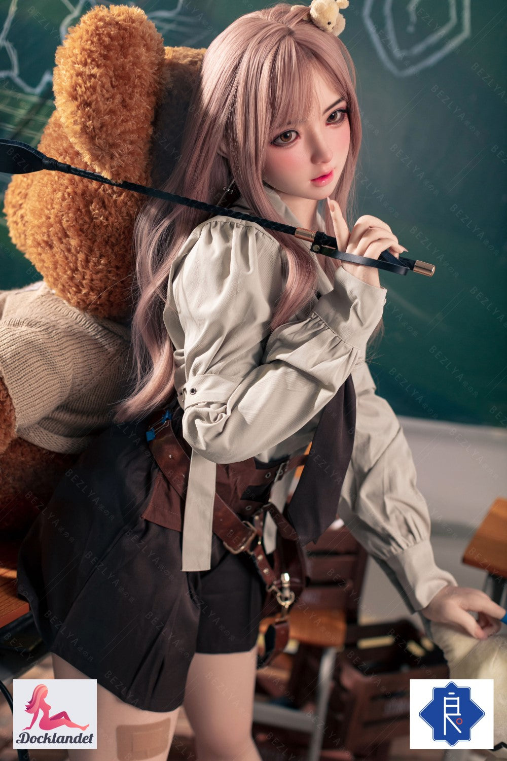 Convallaria sexdukke (Bezlya Doll 155 cm B-cup 2.1 Silikon)