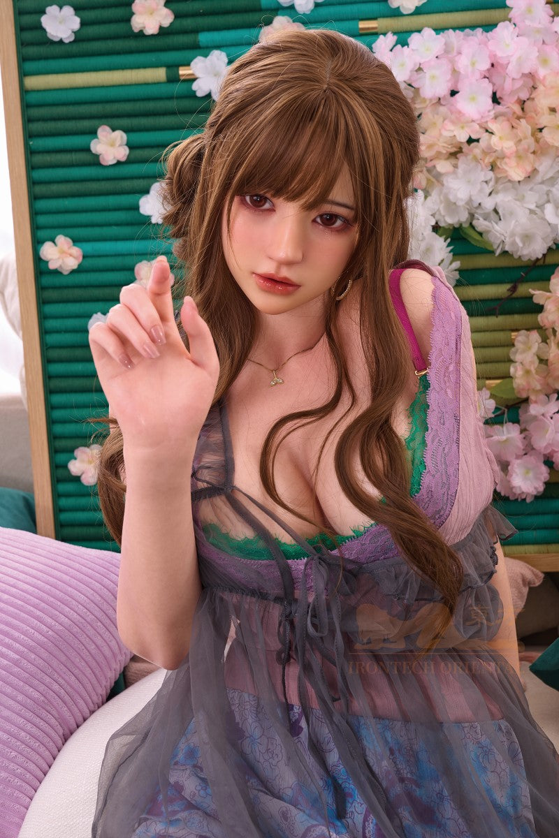 Evie sexdukke (Irontech Doll 161 cm F-cup T4 silikon)