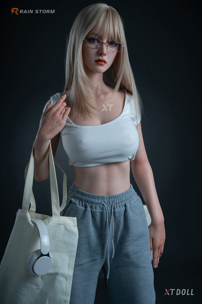 Irina sexdukke (XT Doll 163 cm F-cup #XT-18 silikon)