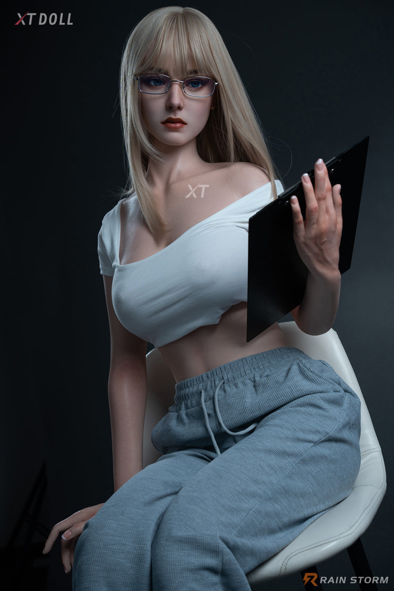 Irina sexdukke (XT Doll 163cm f-cup #XT-18 silikon)