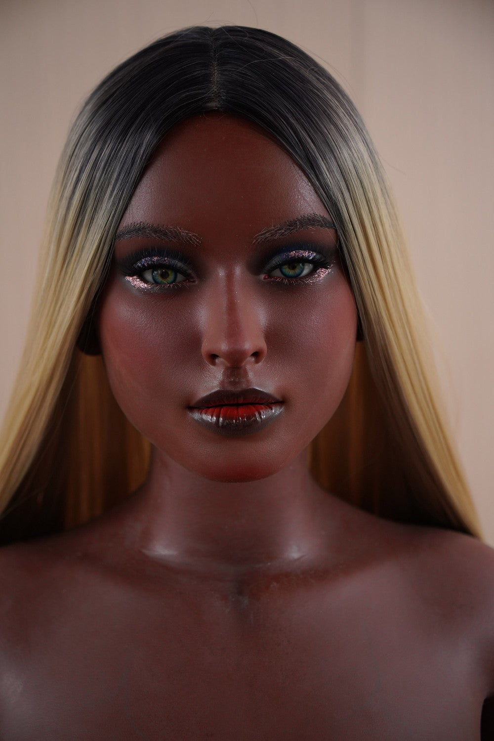 Alma sexdukke (Galatea Doll 162 cm C-cup #050 Silikon)