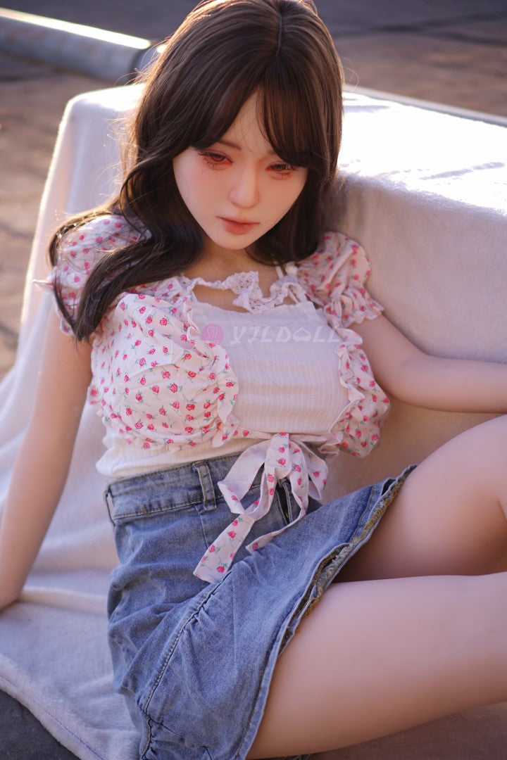 Suraya sexdukke (YJL Doll 156cm f-cup TPE)