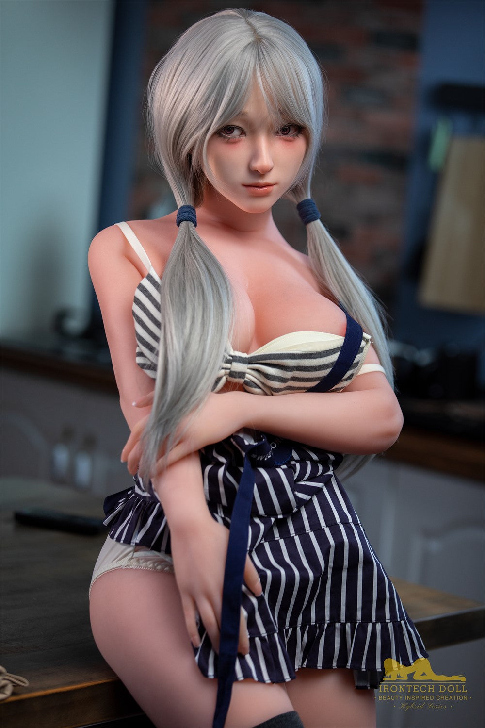 Anzu sexdukke (Irontech Doll 154 cm F-cup S24 TPE+silikon)