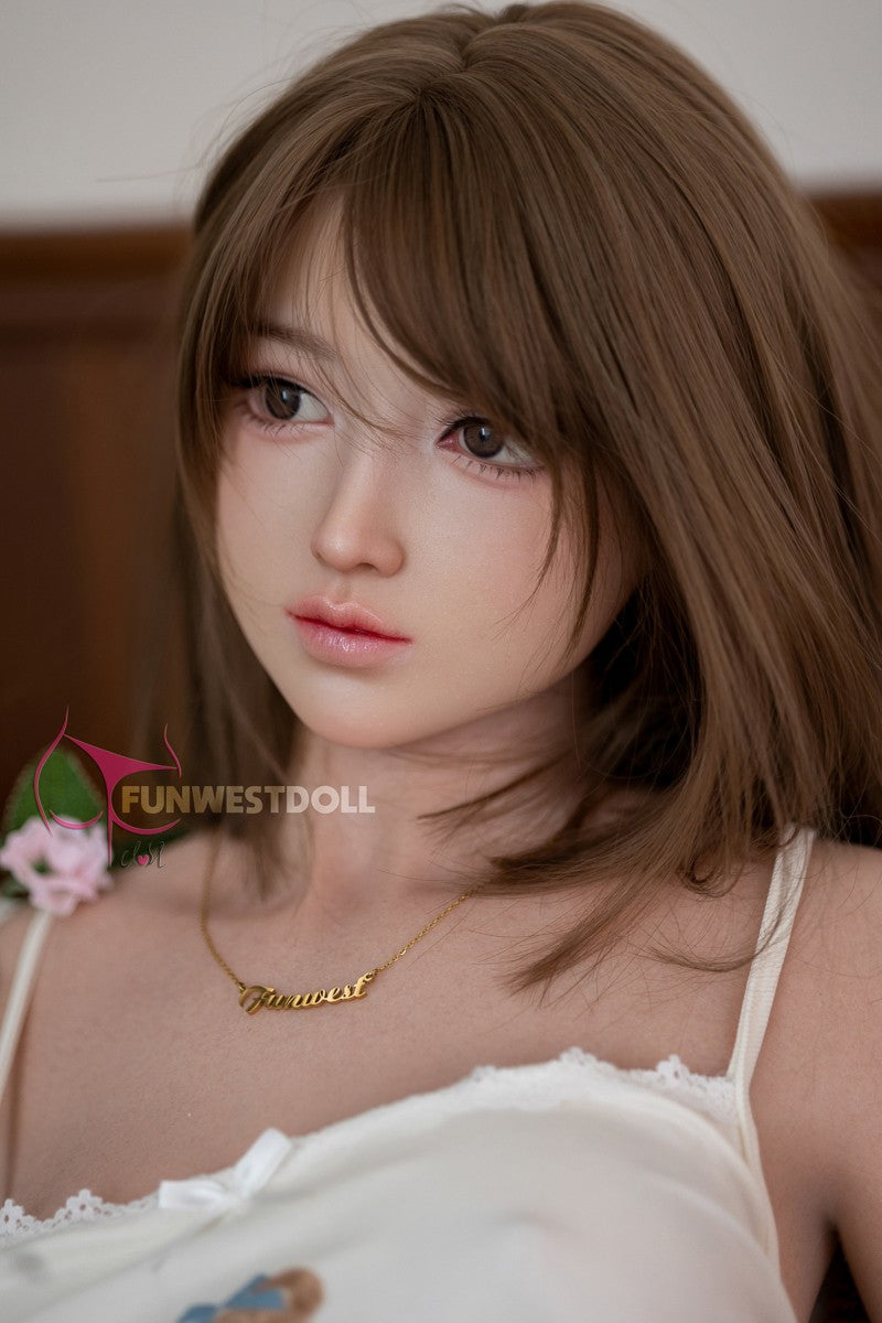Amy sexdukke (FunWest Doll 159 cm A-cup #041S silikon)