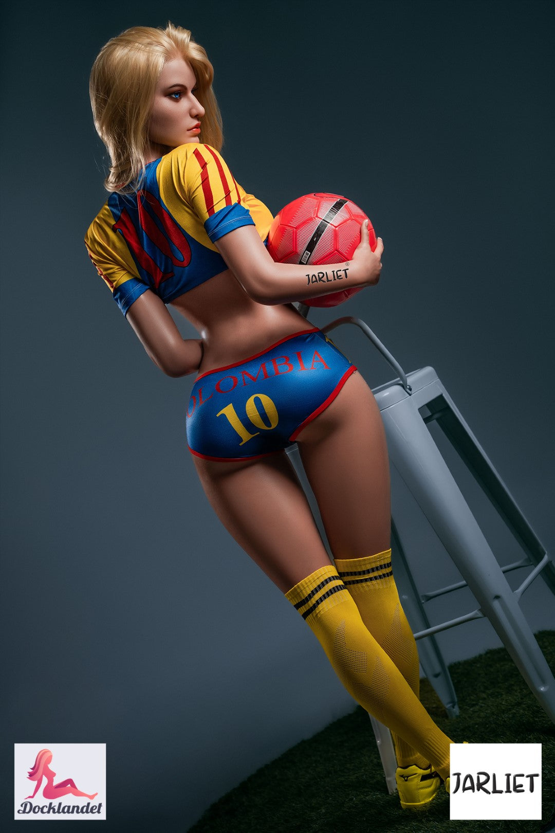 Faye sexdukke (Jarliet 165 cm C-cup silikon)