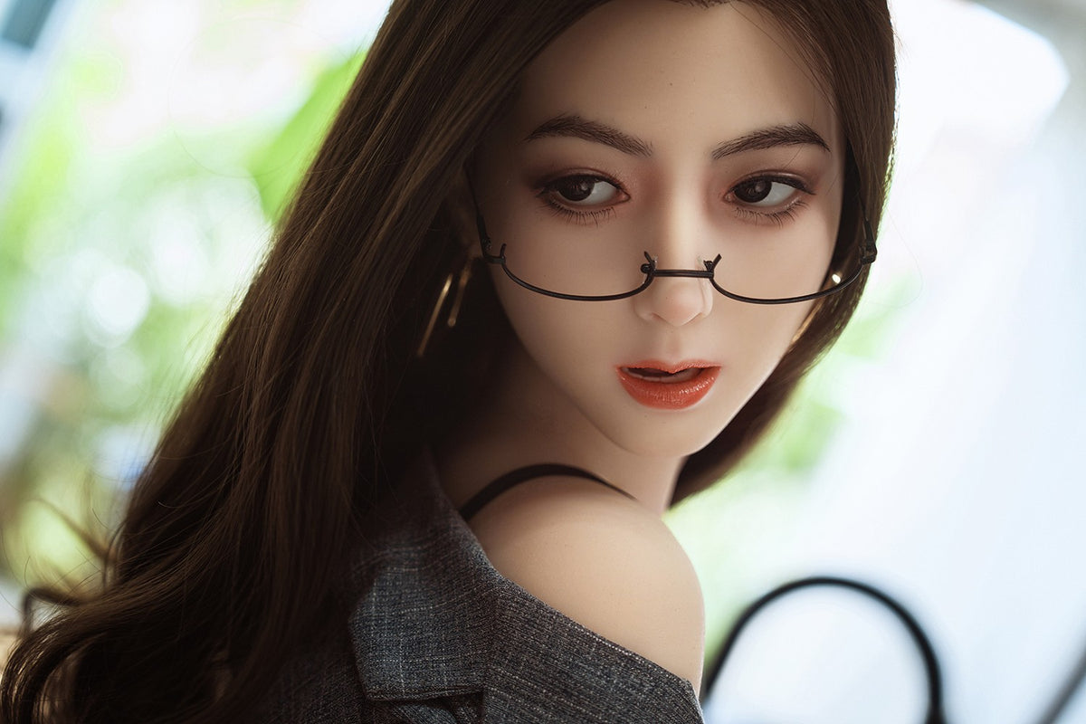 Hilda sexdukke (HRDoll 165 cm C-cup #R14 silikon)