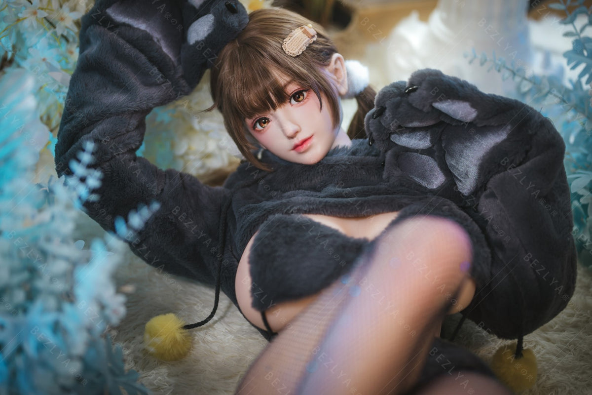 Paeonia sexdukke (Bezlya Doll 155 cm F-cup 2.0 TPE+silikon)