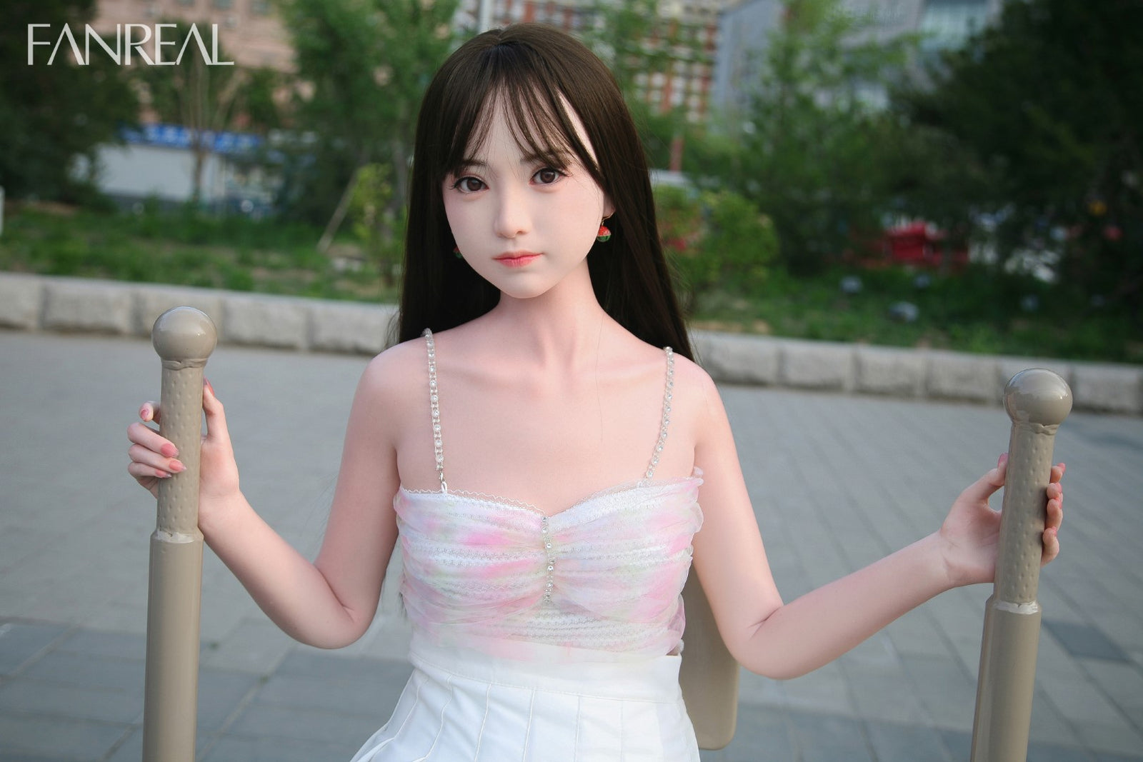 Mo sexdukke (FanReal Doll 153 cm B-cup silikon)