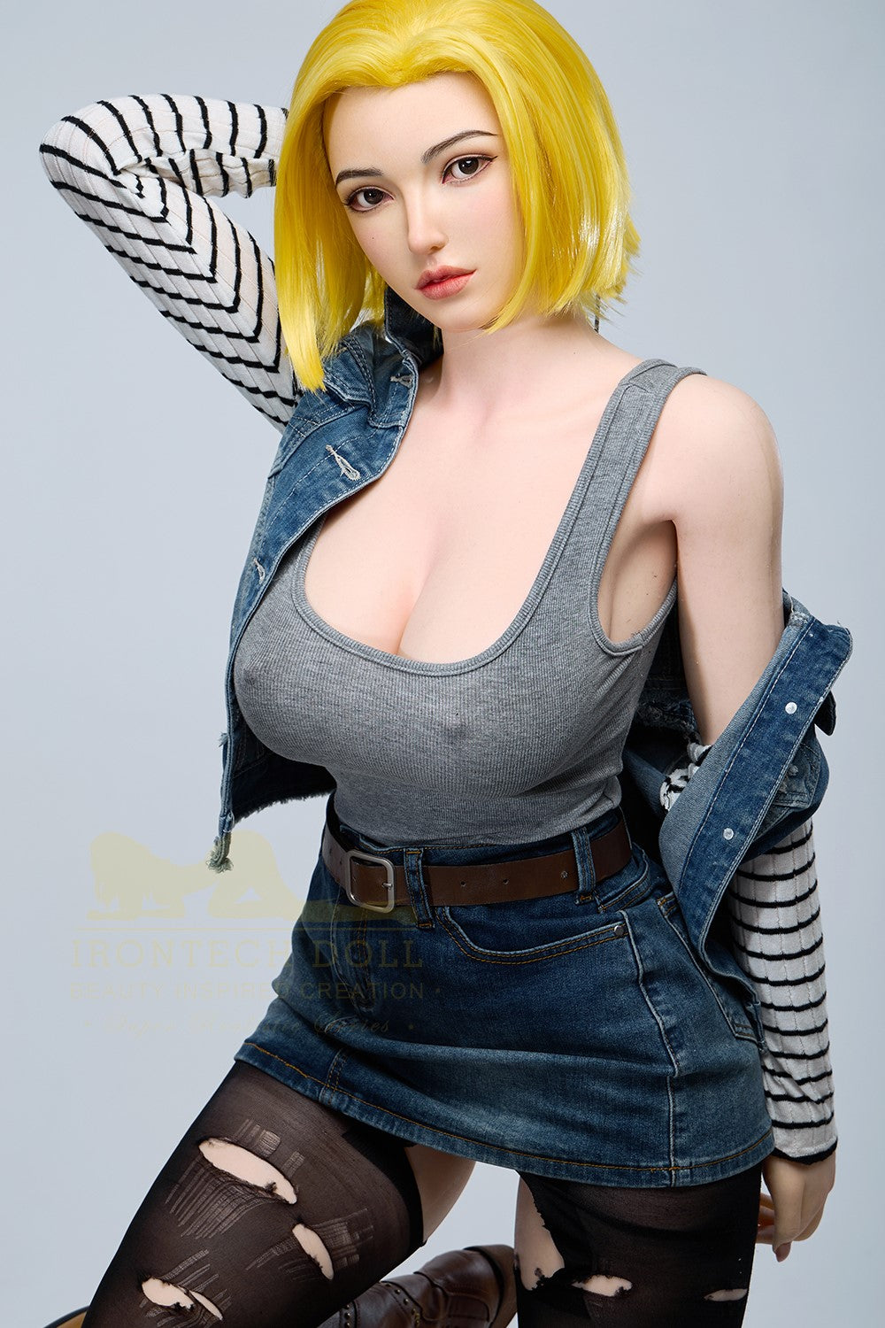 Joline Android 18 sexdukke (Irontech Doll 159 cm G-cup S41 silikon)