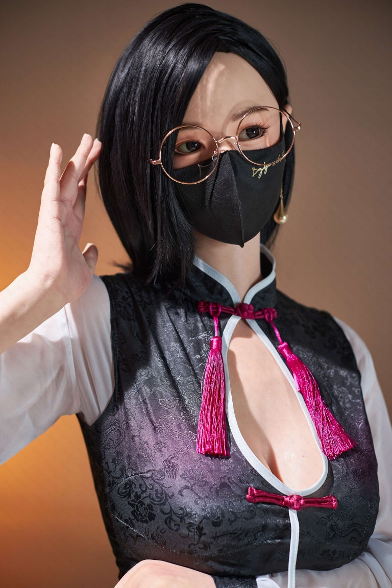 Naimi sexdukke (AITIA dukke 168 cm F-cup 2,2U silisium)