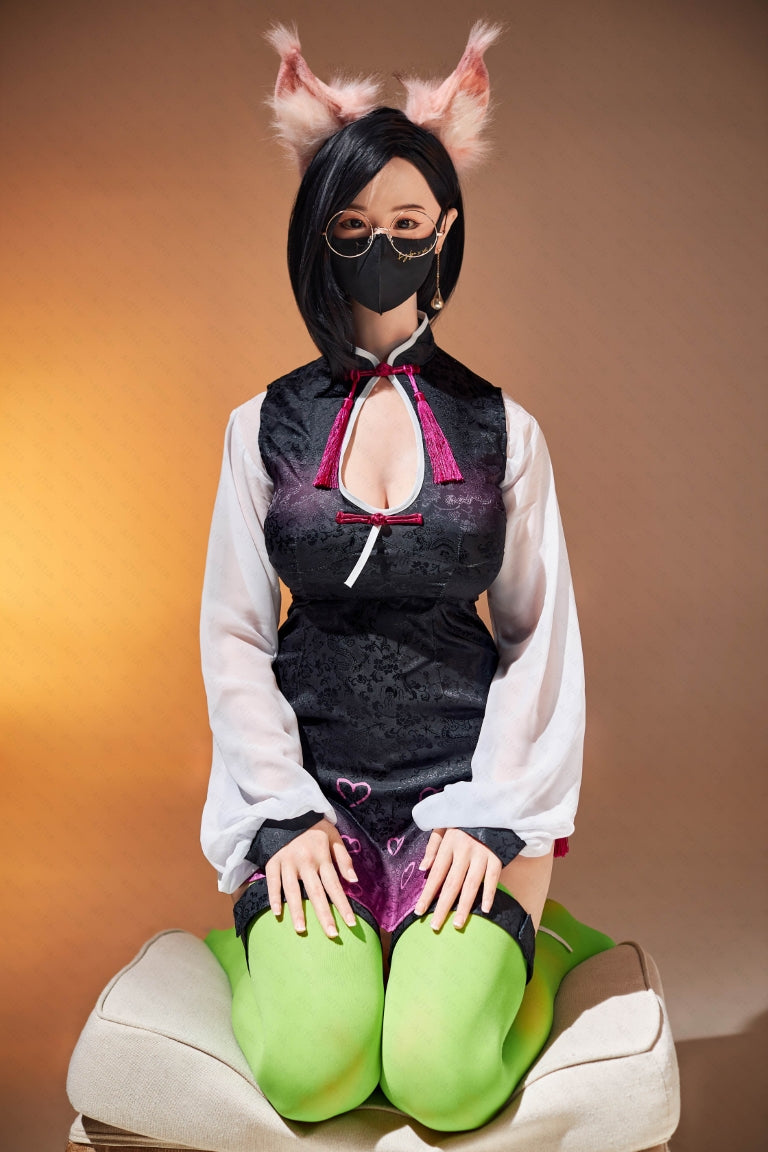 Naimi sexdukke (AITIA dukke 168 cm F-cup 2,2U silisium)