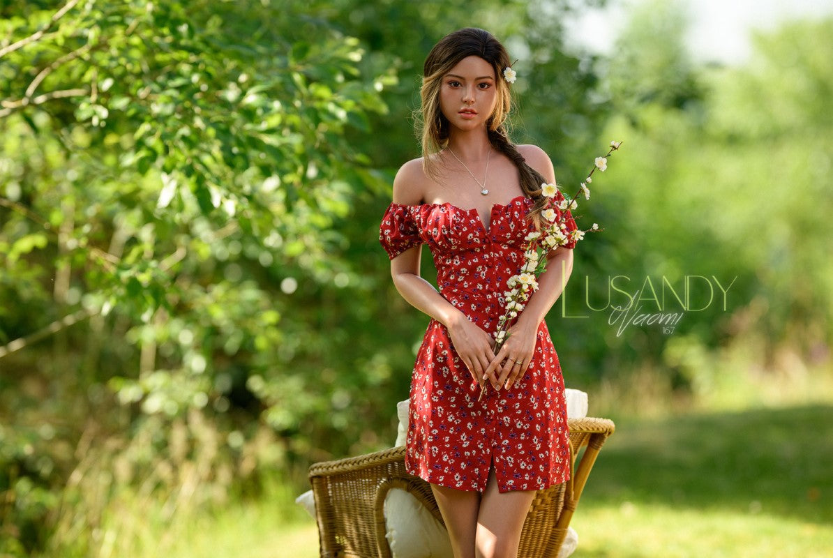 Naomi sexdukke (Lusandy Doll 167 cm B-cup silikon)